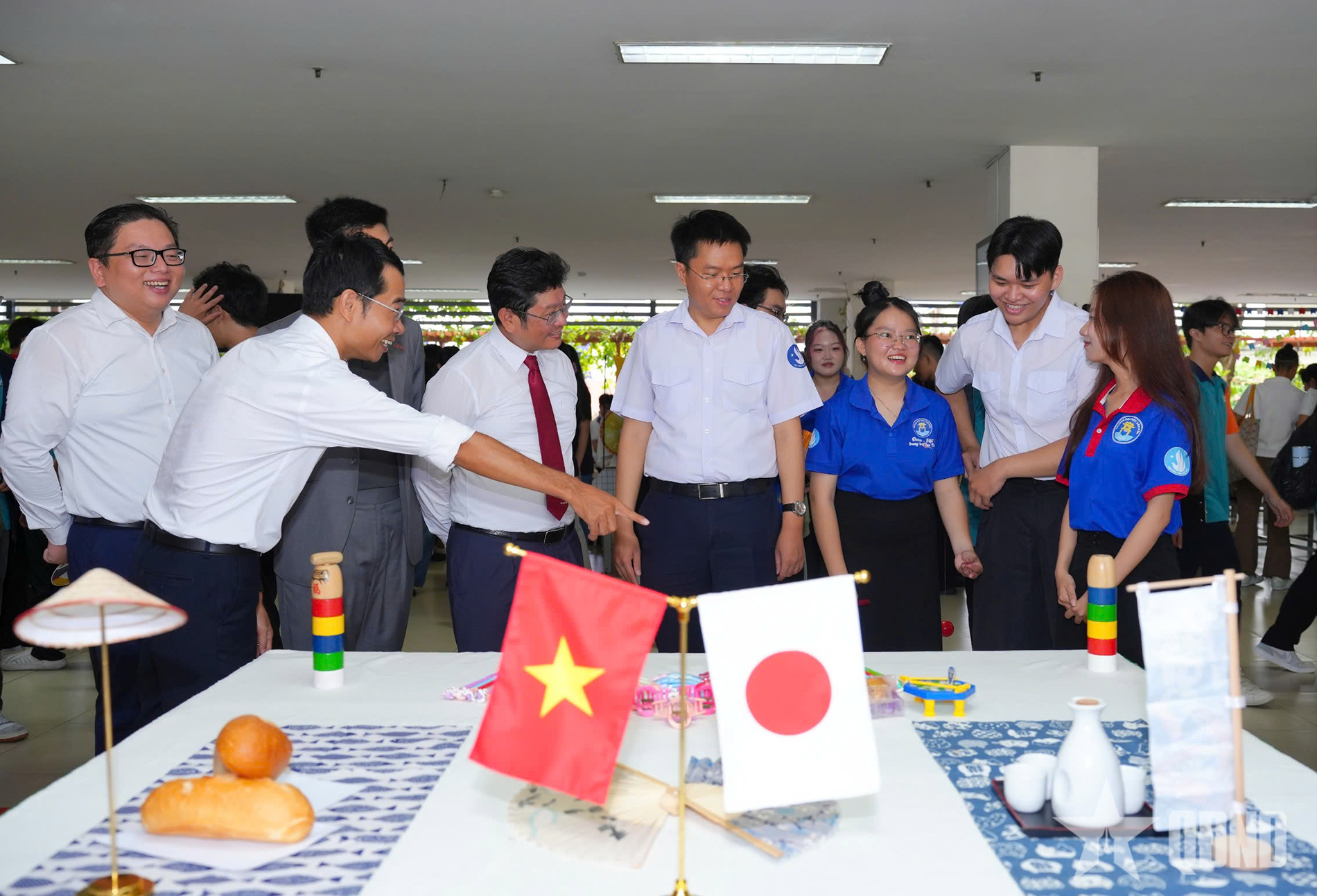 TP Hồ Chí Minh: Nâng cao năng lực ngoại ngữ và hội nhập cho sinh viên
